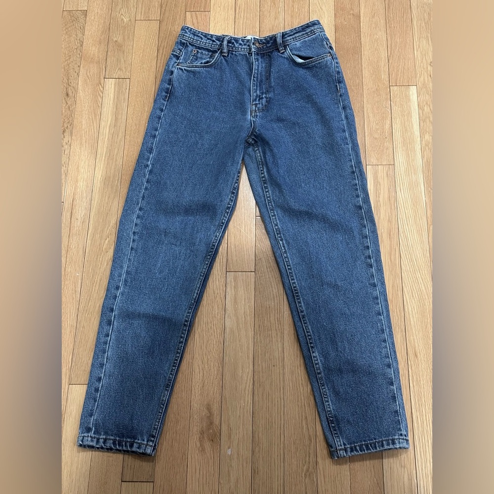 Zara Medium Wash Mom Jeans